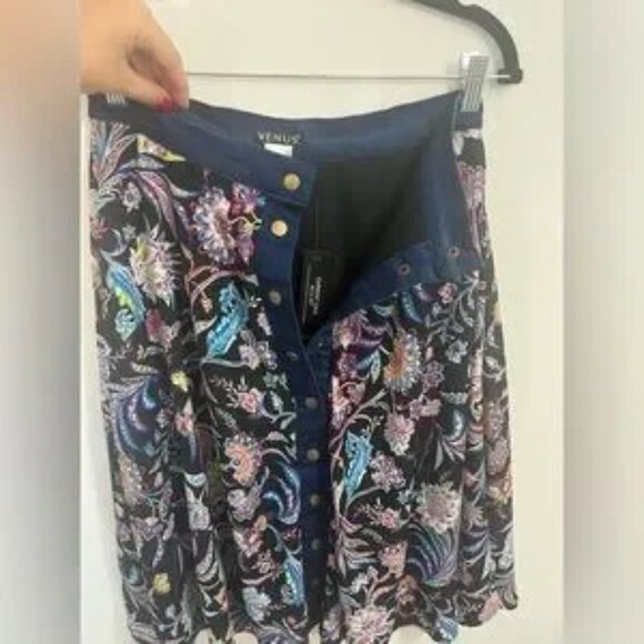 NWT Denim & Paisley Crop Top & Skirt Matching Set / Size 6 - Picture 9 of 15